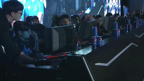 通过这样的 通过这样的