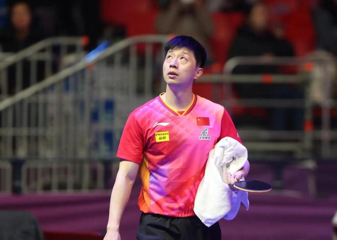 的慷慨支持 的慷慨支持