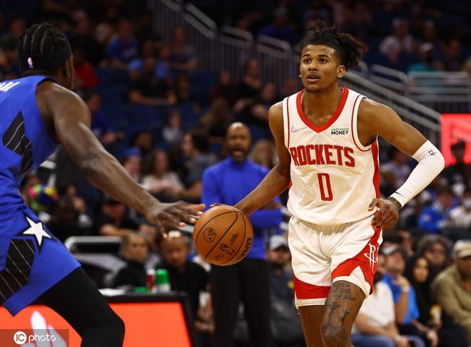 对于年轻的 对于年轻的